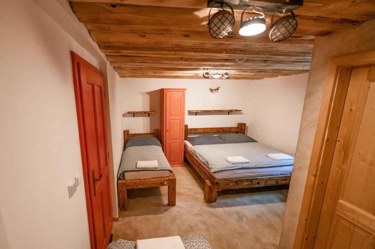 Penzion - Vinarstvi Hanus Blucina Bagian luar foto